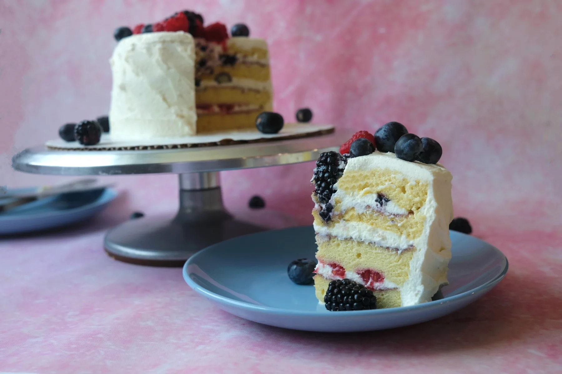 Berry Chantilly Cake