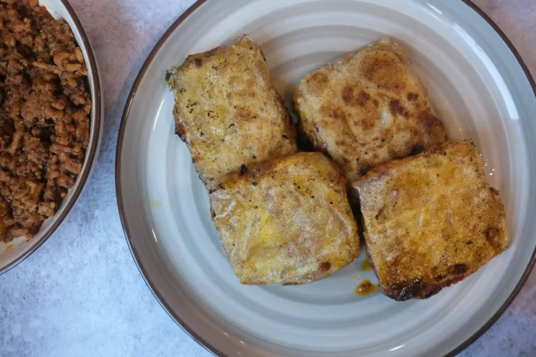 Crispy Rice Paper Dumplings